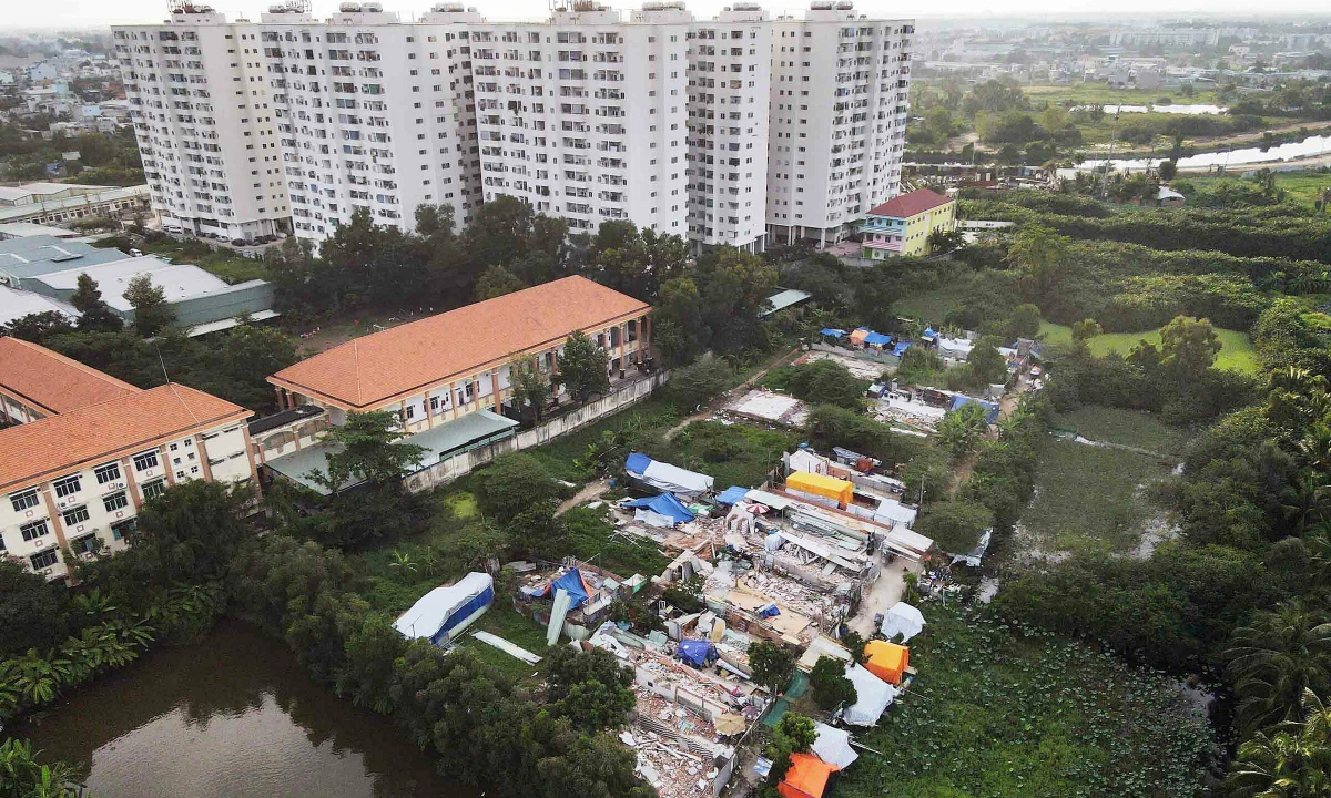 rủi ro đất phân lô bán nền — nhìn từ trên cao khu đất đô thị