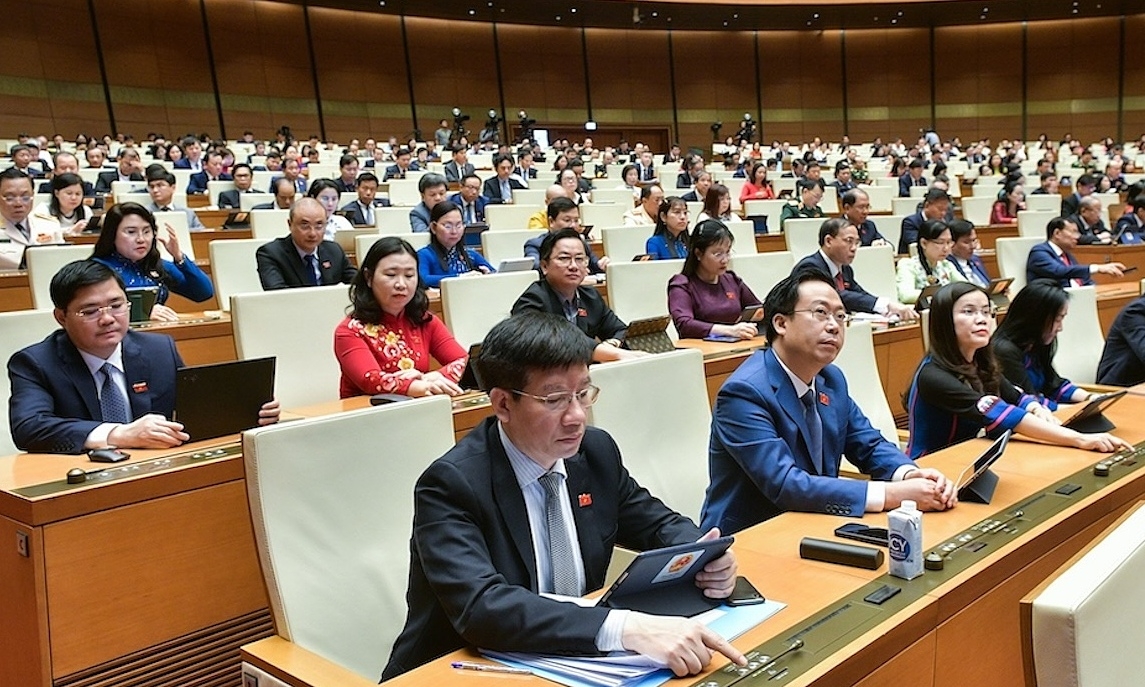 Quốc hội Việt Nam biểu quyết thông qua Luật Đất đai 2024