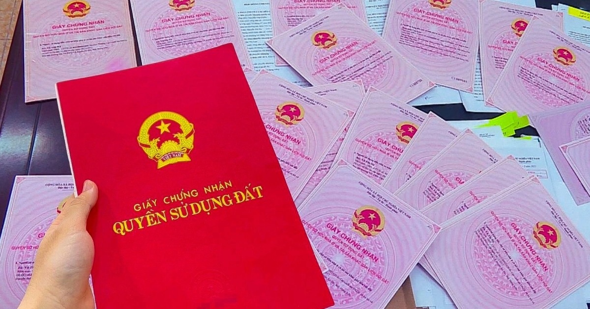 Thế chấp sổ đỏ vay ngân hàng — điều kiện và hạn mức tại Việt Nam 2026