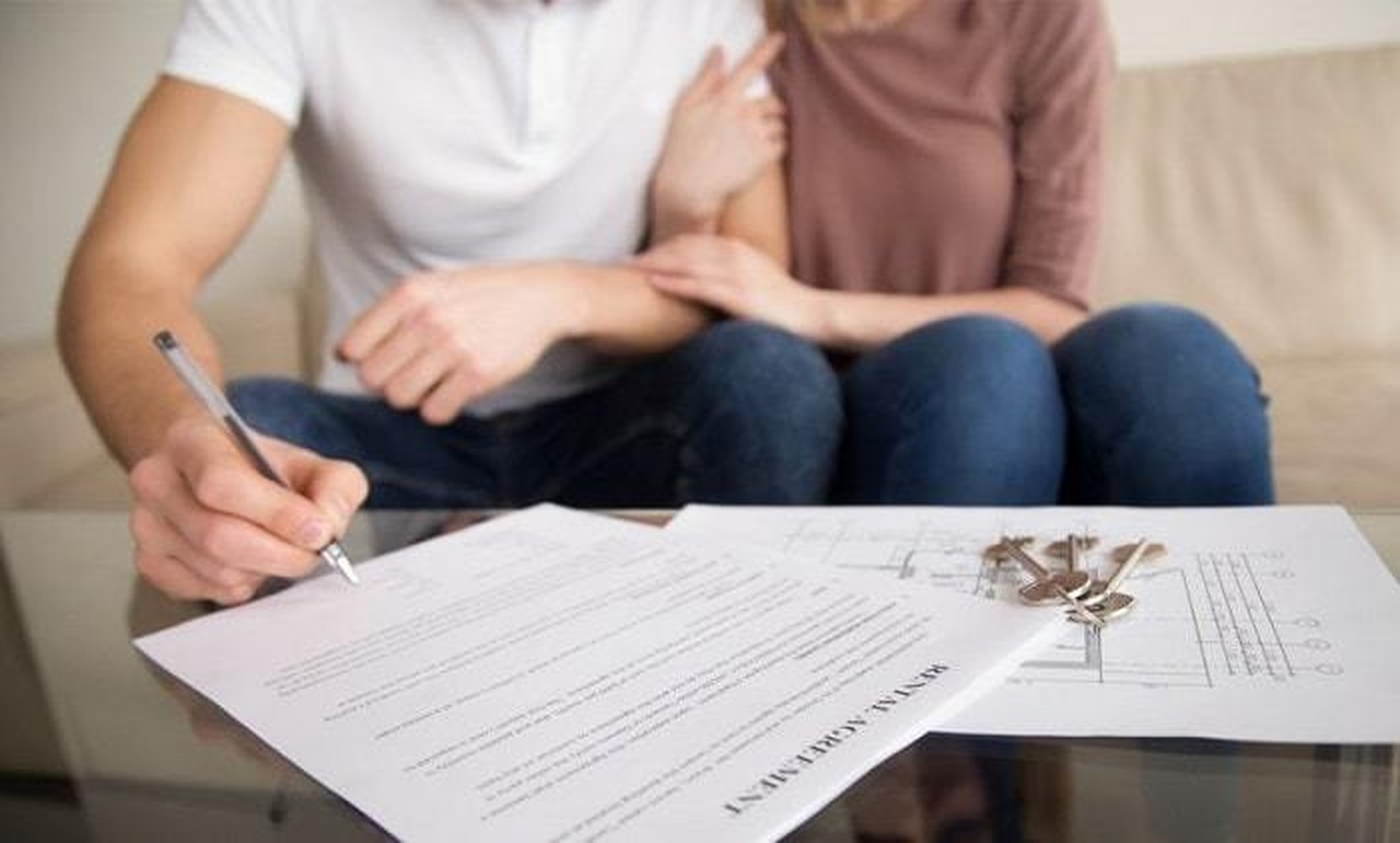 Người mua ký hợp đồng đặt cọc mua đất với khoản đặt cọc bao nhiêu khi mua đất phù hợp